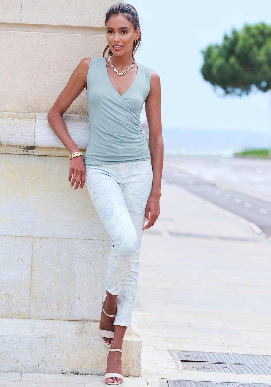 You're Invited to a Style Party!!