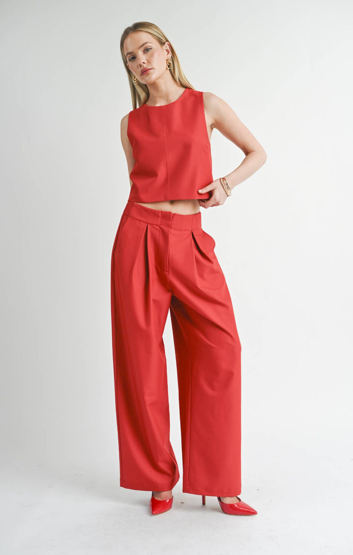 Red Sleeveless Top