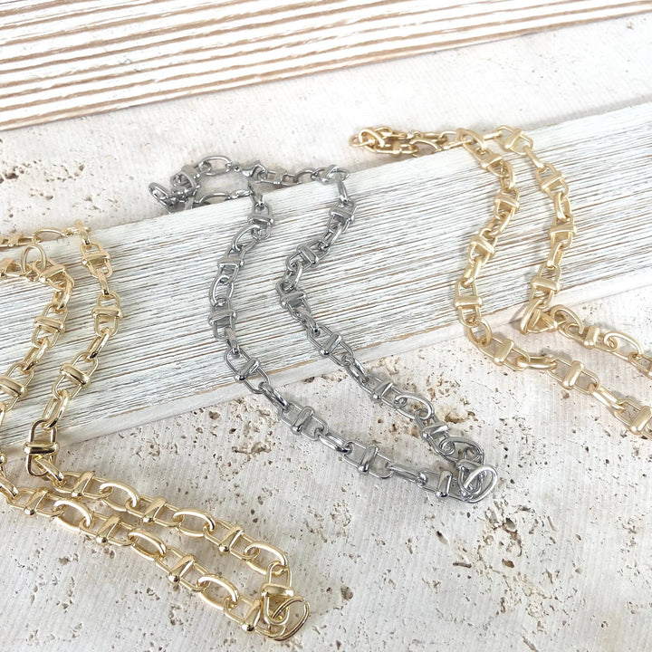 Equestrian linked chain layering crystal necklaces 