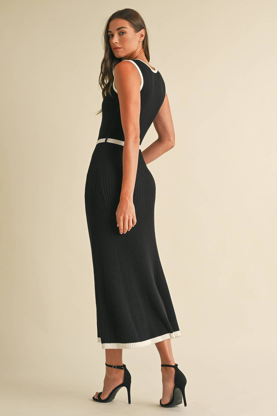 Sleeveless Sweater Midi Dress