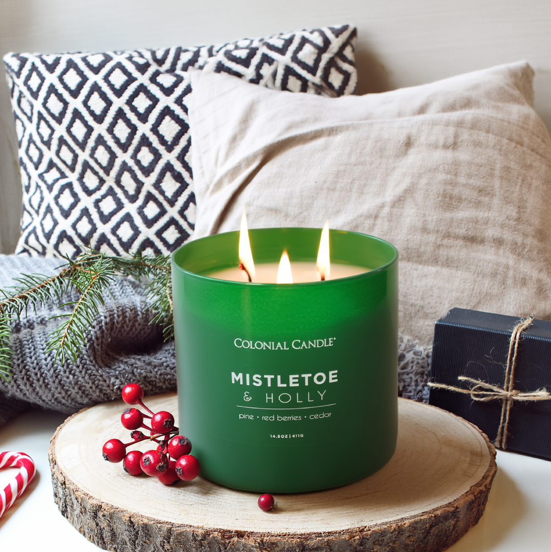 Mistletoe &amp; Holly Scented Jar Candle, Soy Blend Wax, 14.5oz
