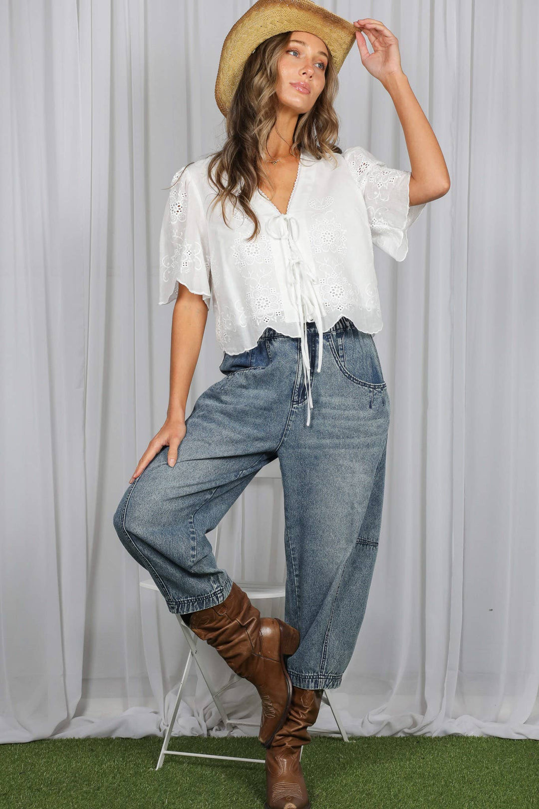 White Scalloped Edge Cotton Top