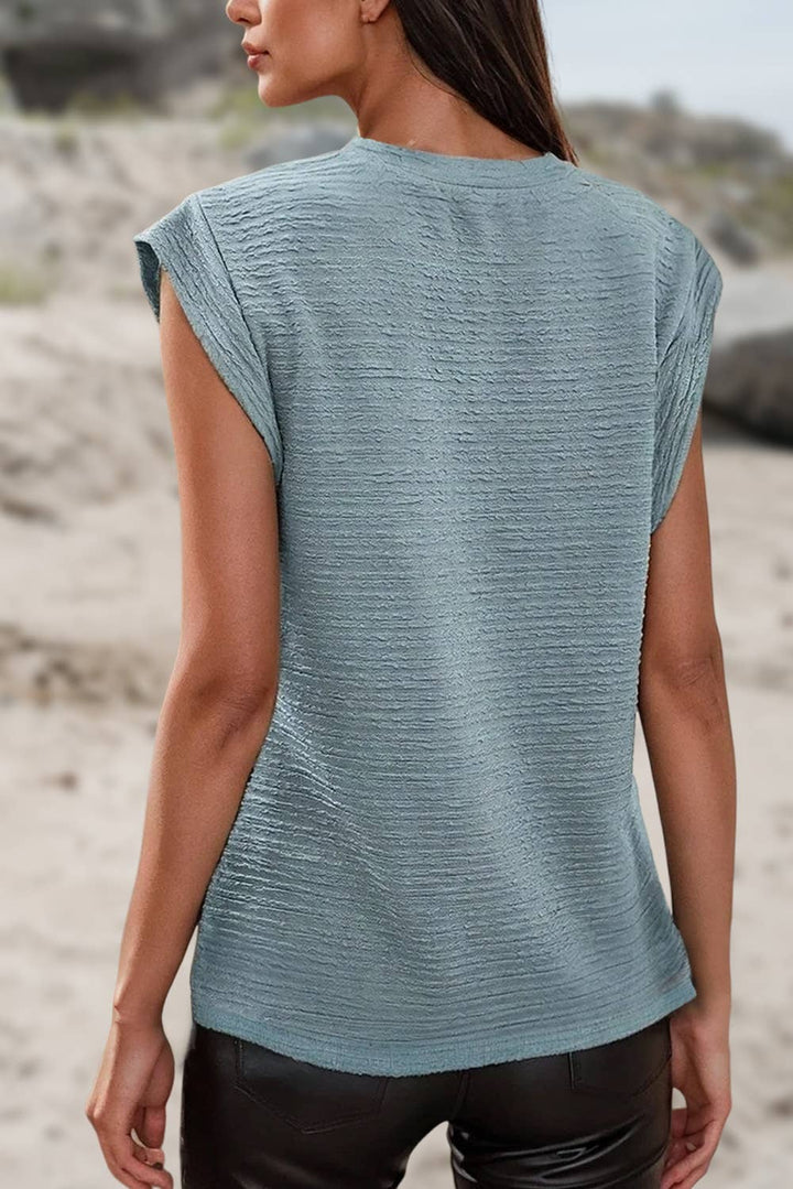 Textured Sleeveless Casual Top