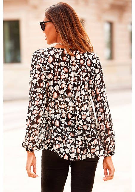 Patterned tops