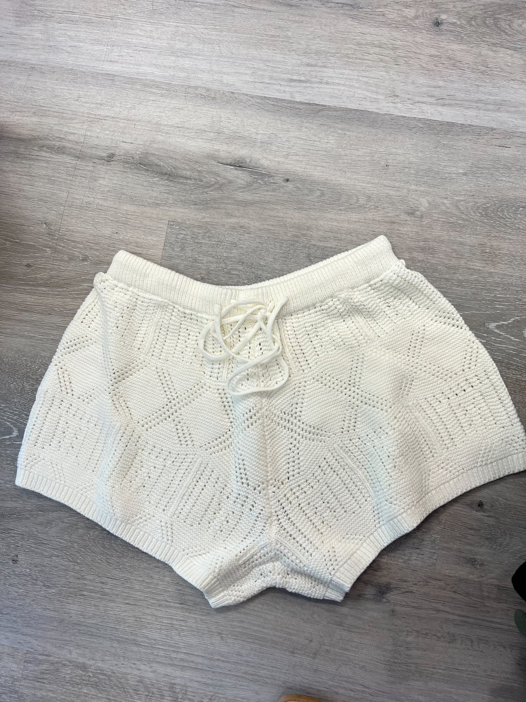 Knit Short- Cream