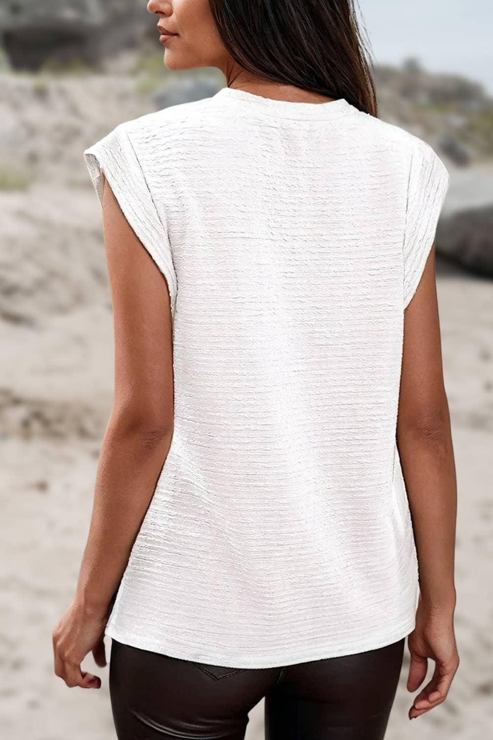 Textured Sleeveless Casual Top