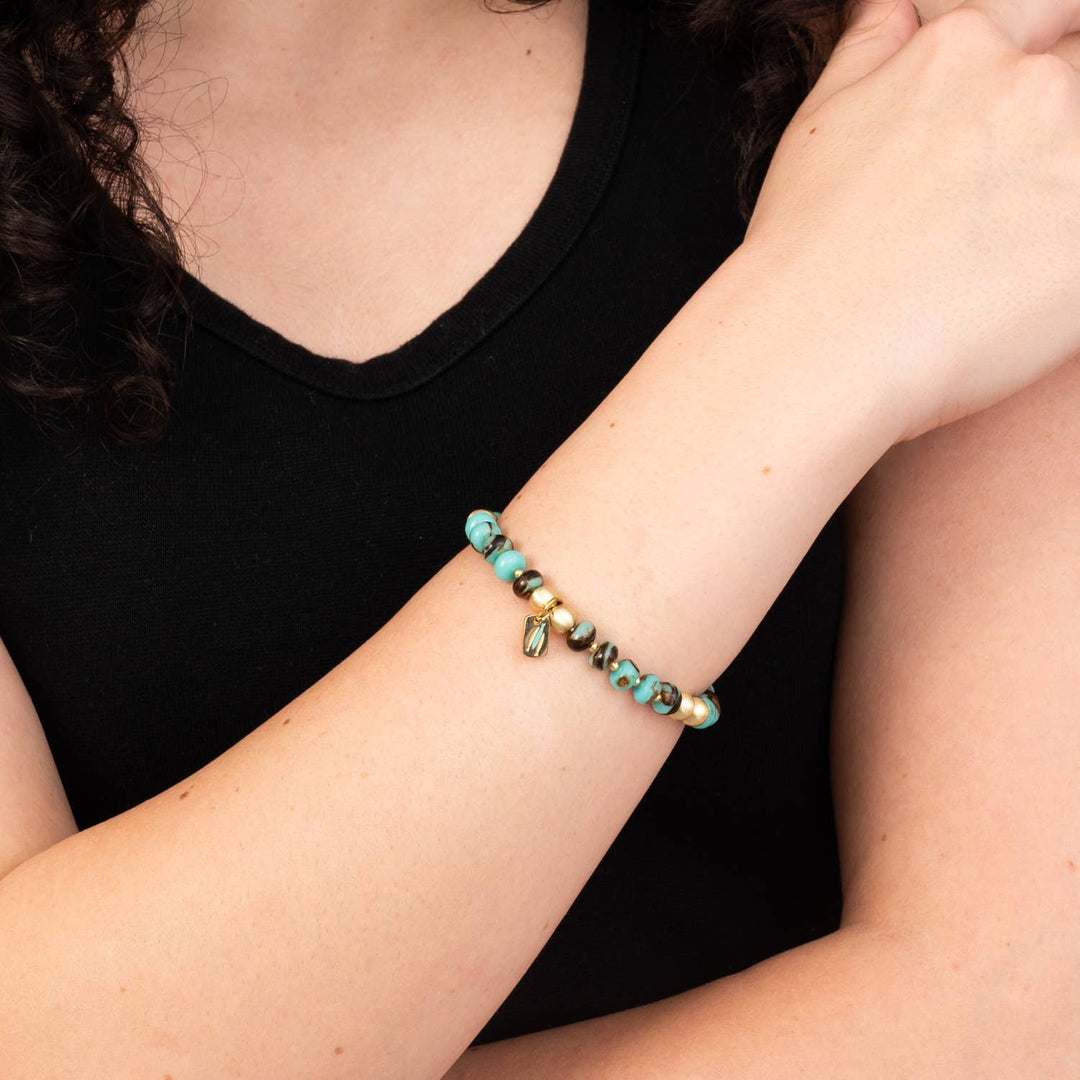 Turquoise and Gold Bead Bracelet