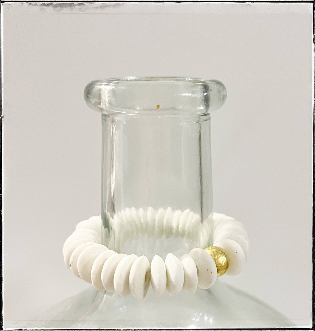 White Ashanti Glass Bead Stretch Bracelet