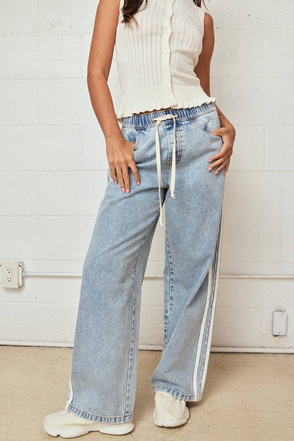 Double Stripe Wide Leg Denim Pants Relaxed Fit