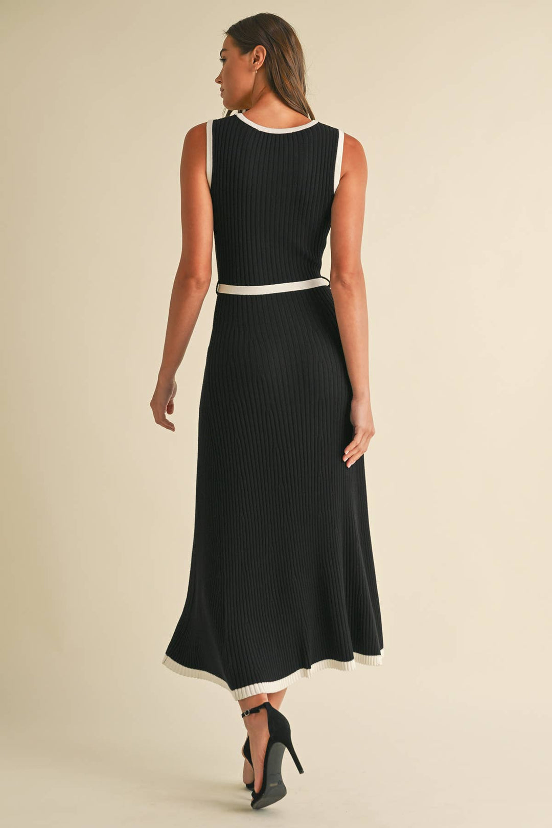 Sleeveless Sweater Midi Dress