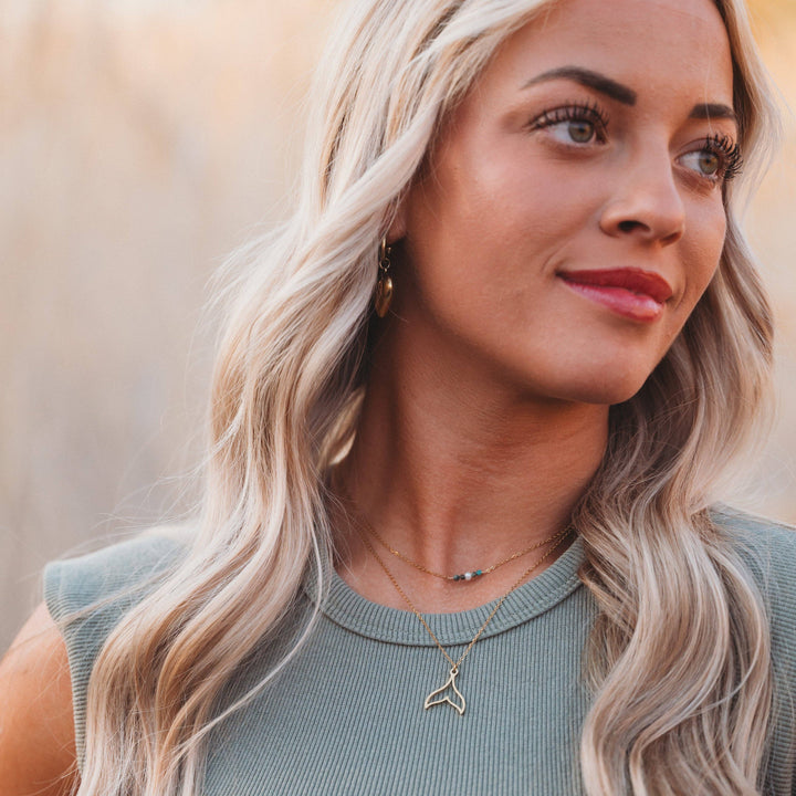 Whale Tail Necklace Set