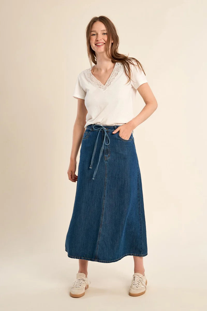 White Short Sleeved Shirt with Embroidery