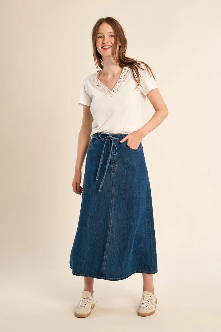 White Short Sleeved Shirt with Embroidery
